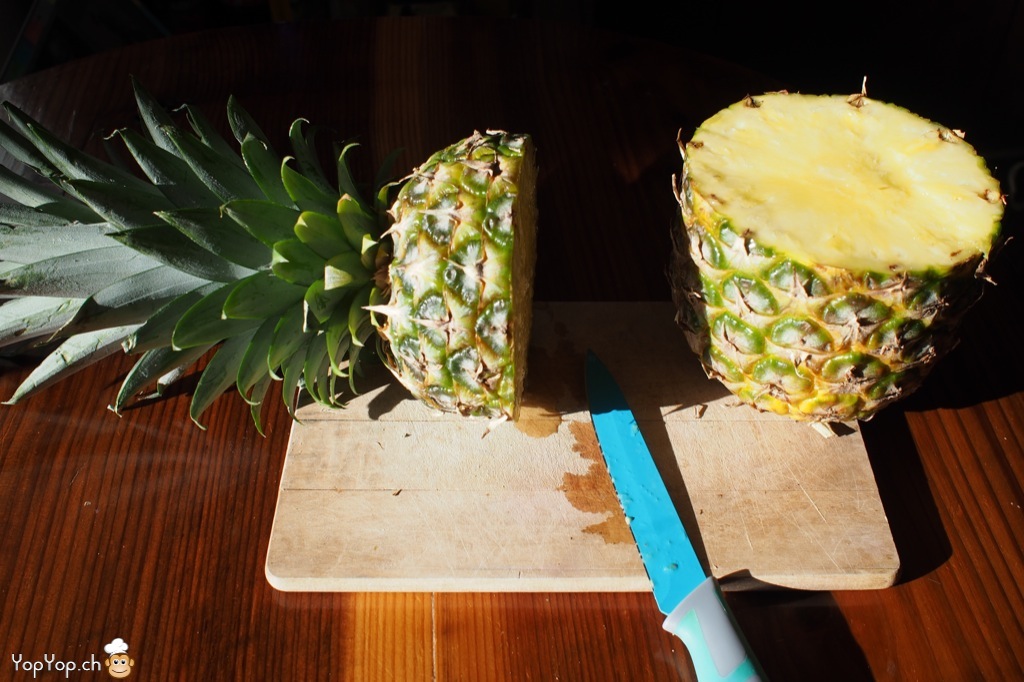 Comment découper un ananas ? Voilà LA solution pour éplucher un ananas  🍍🍍🍍 
